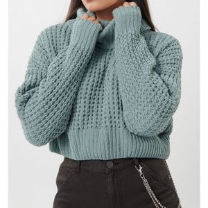 🆕 GARAGE | Chenille Turtleneck